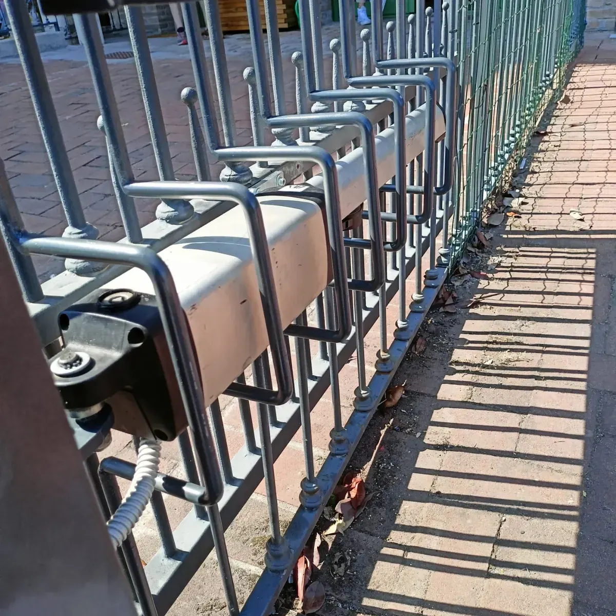 automazione cancelli Basiglio – motore cancello battente inferriata